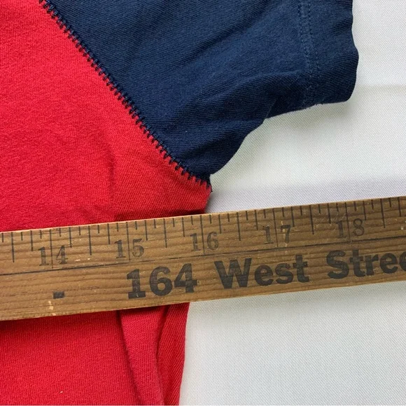 Nike Sportswear Womens T-shirt‎ Beaverton, OR size M - Picture 6 of 7